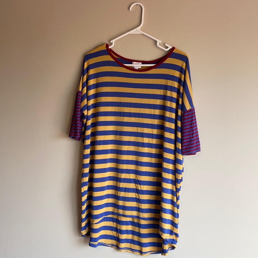 LuLaRoe Large Buttery Oversized Shirt